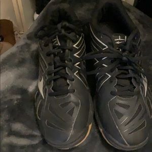 volleyball shoes